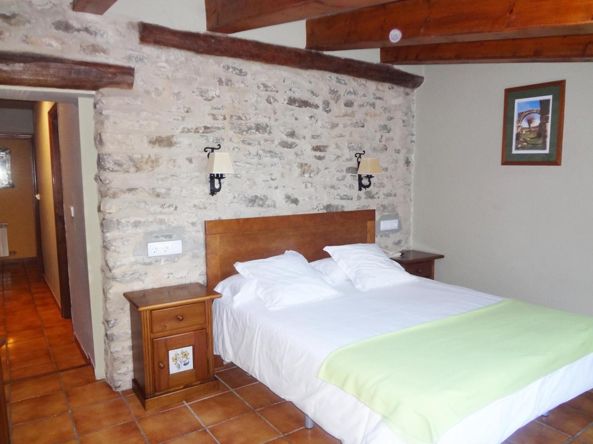 Hotel La Vega Alcalá de la Selva Kültér fotó