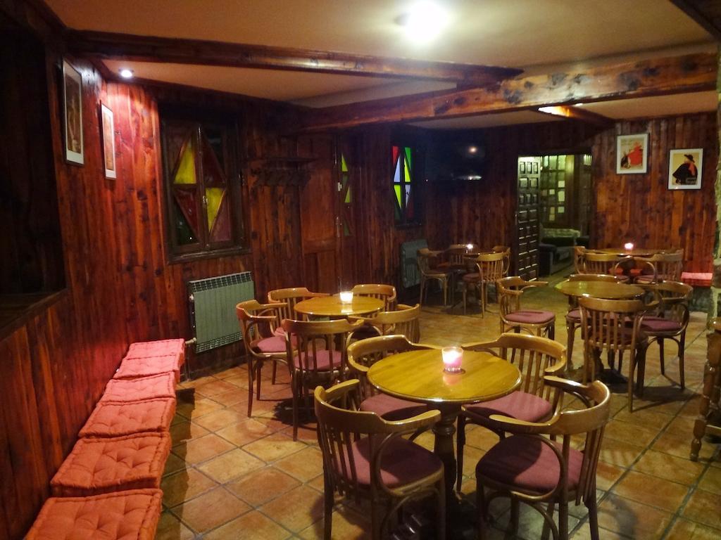 Hotel La Vega Alcalá de la Selva Kültér fotó