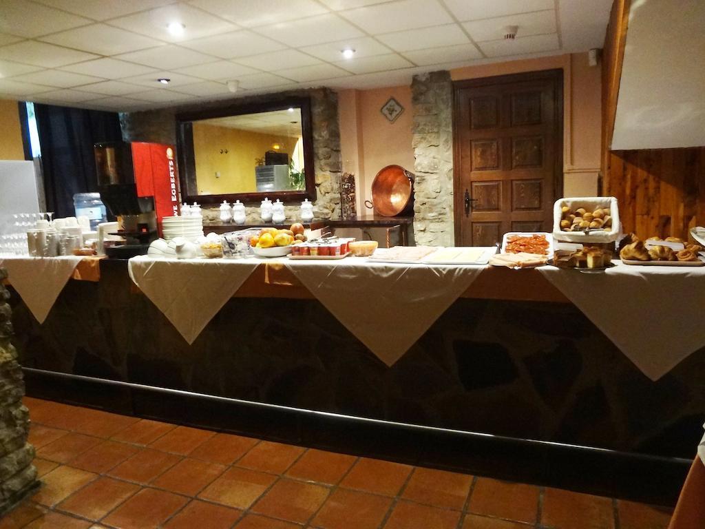 Hotel La Vega Alcalá de la Selva Kültér fotó
