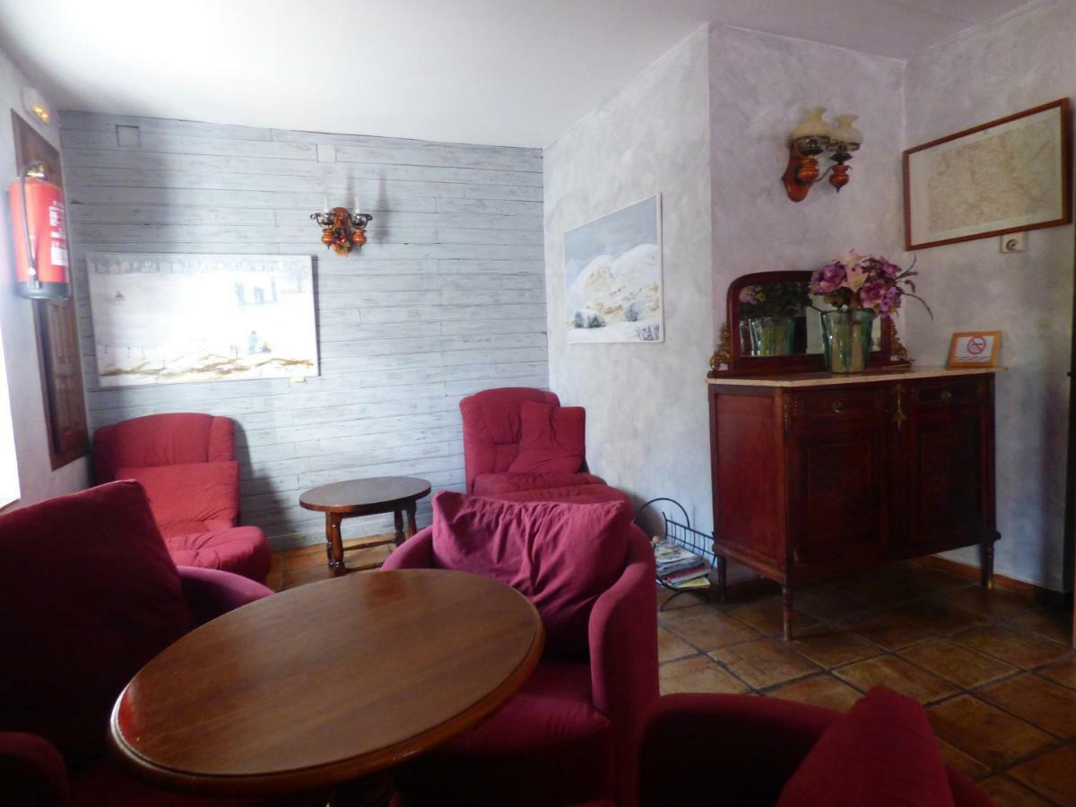 Hotel La Vega Alcalá de la Selva Kültér fotó
