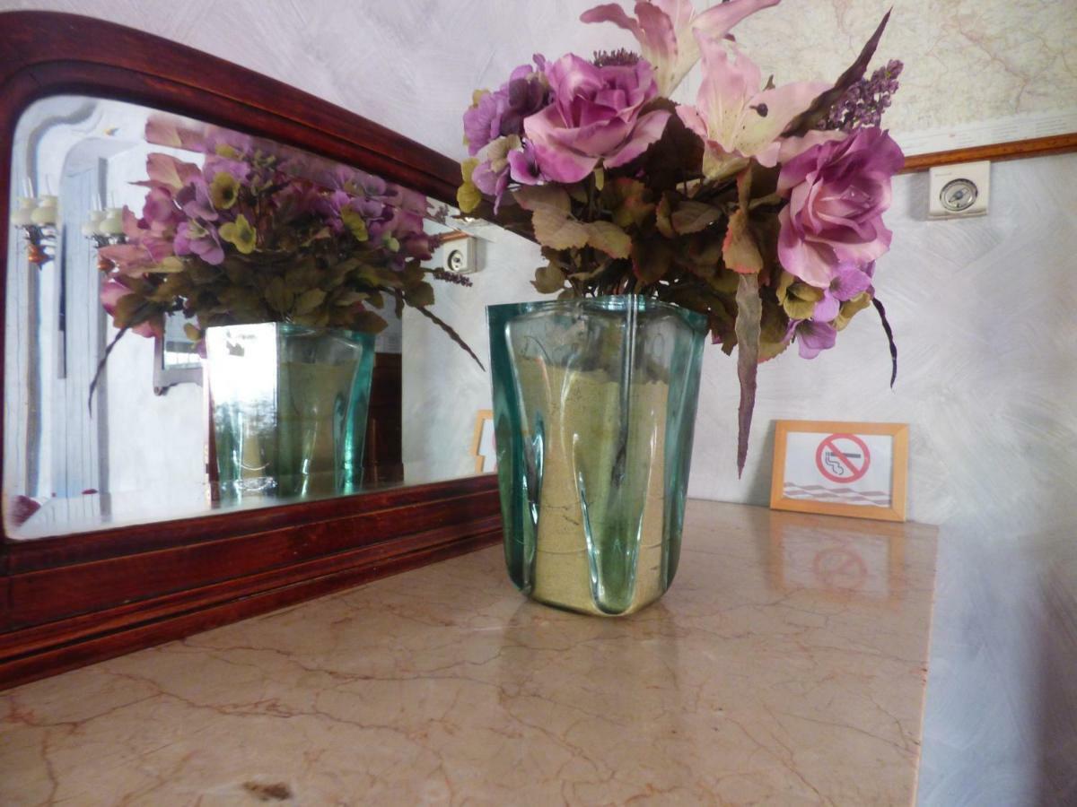 Hotel La Vega Alcalá de la Selva Kültér fotó